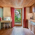 Emelie Appartement *