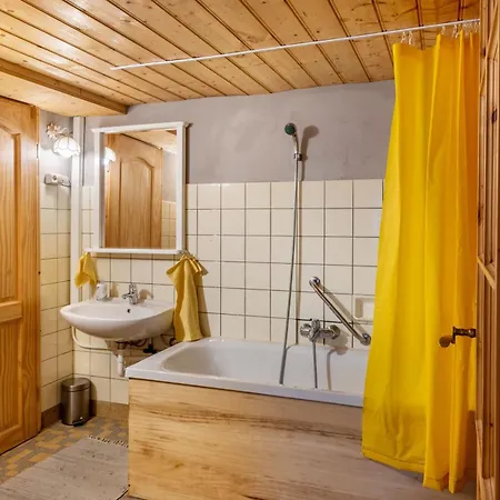Emelie Apartmán *